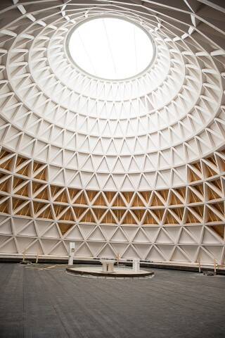 p_2&Ouml;kologisch: Spektakul&auml;re neue Kirche aus Holz – Architekt Eberhard Wimmer im Interview