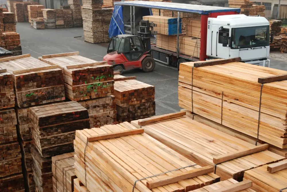 Exports of Italy`s Wood Industry to China Slid 9.9% in First 9 Months of 2025